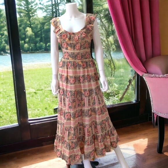 LoveShackFancy Dresses & Skirts - NWT LoveShackFancy Joanne Floral Maxi Dress Sz 6